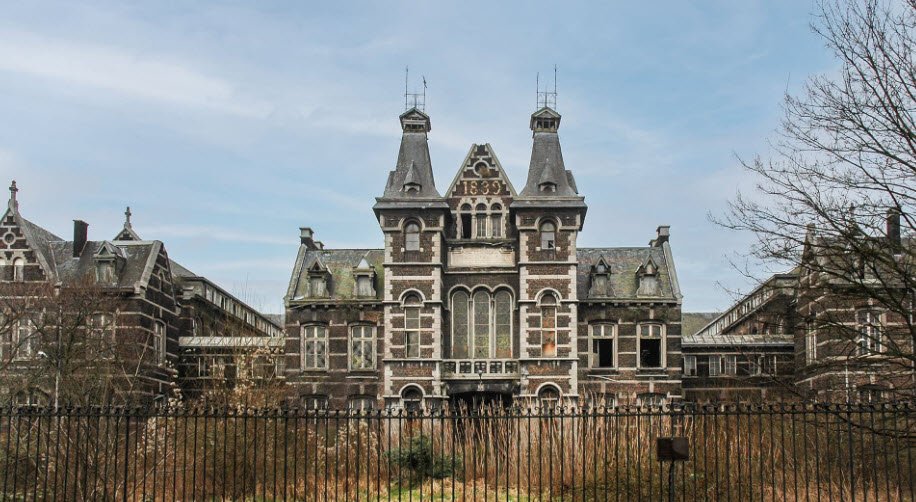 Le Castel Du Val Dor, Belgium